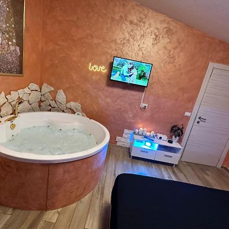 Atena Apartments B&B Gold Pescara Dış mekan fotoğraf