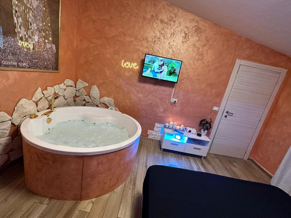Atena Apartments B&B Gold Pescara Dış mekan fotoğraf